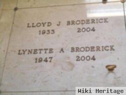 Lynette Ann Raymond Broderick