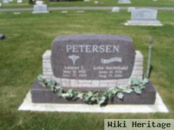 Lester James Petersen