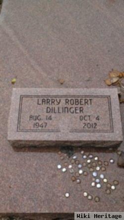 Larry R Dillinger