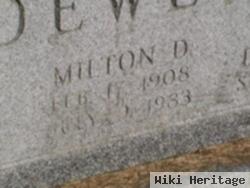 Milton Delens Dewey