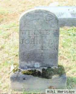 Winnie S Green