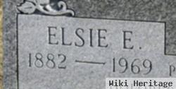 Mrs Elsie Linquist