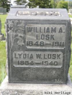 Lydia W Lusk