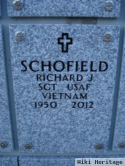 Richard J Schofield