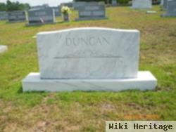 Thomas E. "tom" Duncan