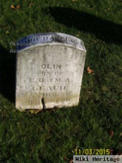 Olin Leach