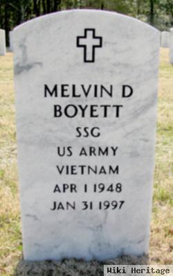 Melvin D Boyett