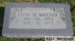 Leon D Mattox