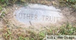 Luther W Truitt