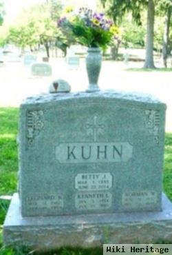 Kenneth Kuhn