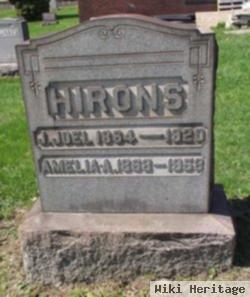 Amelia Hirons