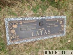 Doris L Latas