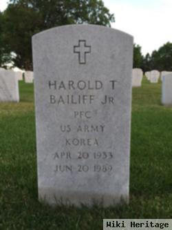 Harold T Bailiff