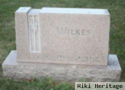 Ronald J Wilkes