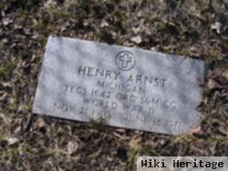 Henry Arnst