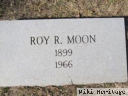 Roy R Moon