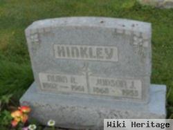 Alma R Hinkley