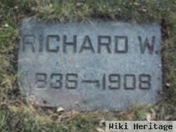 Richard W Mills