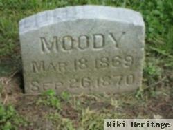 Louise E Moody