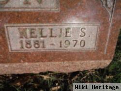 Nellie S Coon