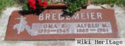 Oma B Bredemeier