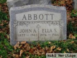 Ella Selavesta White Abbott