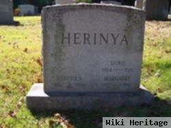 Doris Herinya Sennett