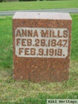 Anna Mills