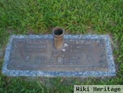 Clifton Newton Bradley, Jr