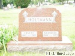 Gertrude Holtman