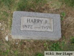 Harry R Snyder