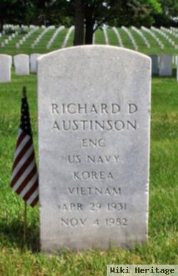 Richard D Austinson