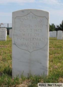 Lillian D Jaeckel