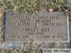 William H Luhrssen
