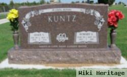 Howard E "tuffy" Kuntz