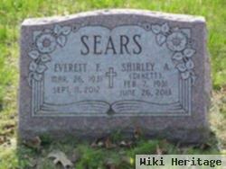 Everett F Sears