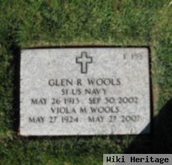 Glen R Wools