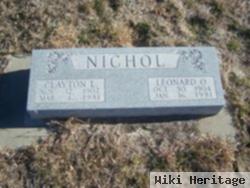 Leonard O Nichol