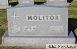 Cecil R Molitor