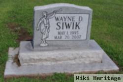 Wayne D Siwik