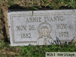 Anne Evanyo