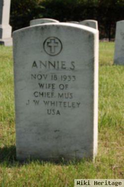 Annie S. Whiteley