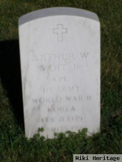 Arthur W Voit, Jr