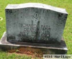 Richard Earl Dearhart