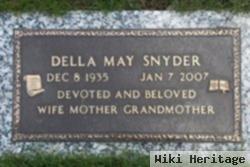 Della May Snyder