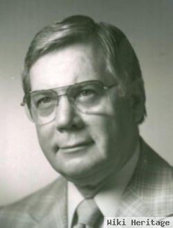 Lyle Salzman Erickson