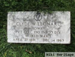 Clyde W Leonard