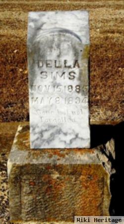 Della Sims