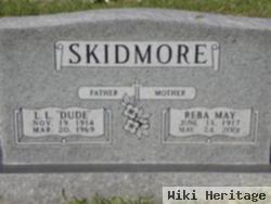 Lester Lee "dude" Skidmore