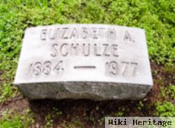 Elizabeth A Schulze